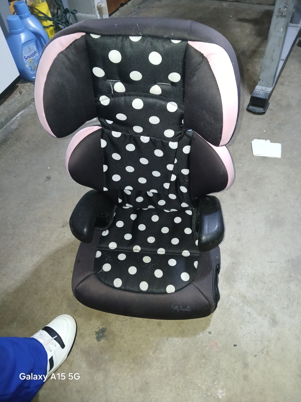 Polka Dot High-Back Booster Car Seat - Black & Pink